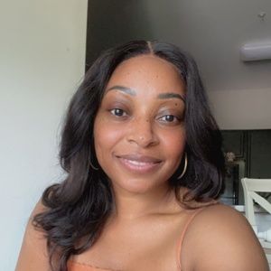 Meet your Posher, Vicki